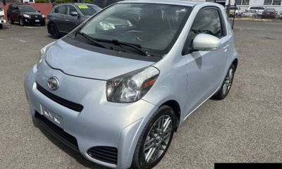 2014 Toyota Scion IQ