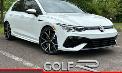 2023 Volkswagen Golf R 20T 4MOTION