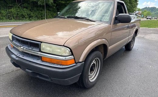 2003 Chevrolet S-10 Pickup