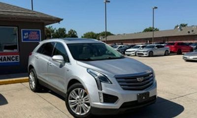 2017 Cadillac XT5 Premium Luxury