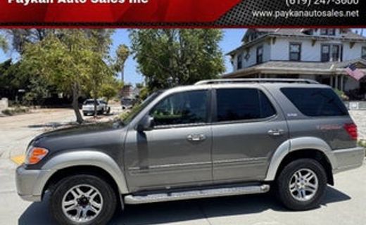 2004 Toyota Sequoia SR5