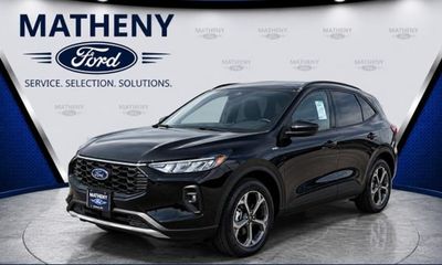 2025 Ford Escape ST Line Select