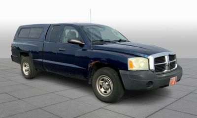 2005 Dodge Dakota ST