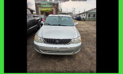 2001 Toyota Avalon XL