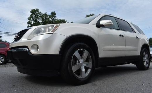 2012 GMC Acadia SLT 1
