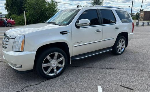 2010 Cadillac Escalade Luxury