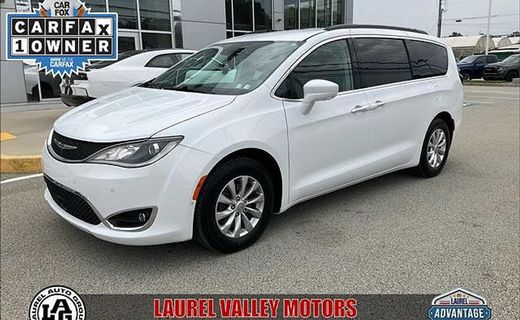 2019 Chrysler Pacifica Touring Plus