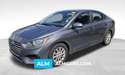 2018 Hyundai Accent SE AND SEL