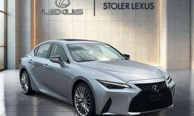 2023 Lexus IS 300 Premium