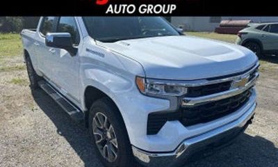 2023 Chevrolet Silverado LT
