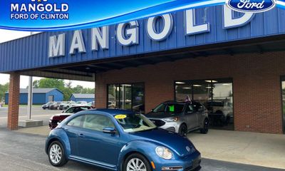 2017 Volkswagen Beetle SE SEL