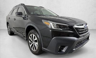 2020 Subaru Outback Premium M R