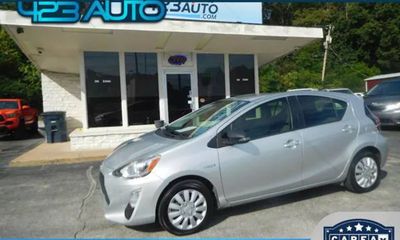 2016 Toyota Prius C Four
