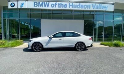 2024 BMW 530I xDrive