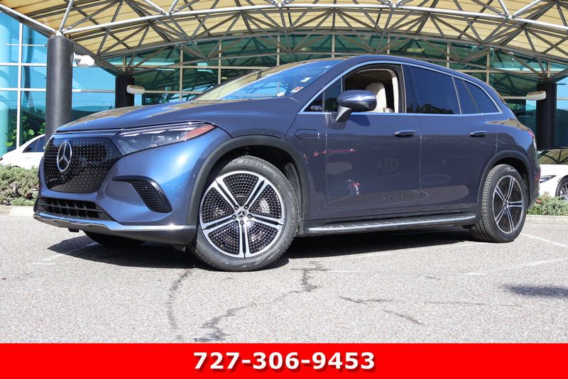 2024 Mercedes Benz Eqs Class Suv — a typically priced live listing