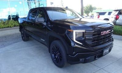 2026 GMC Sierra SLE