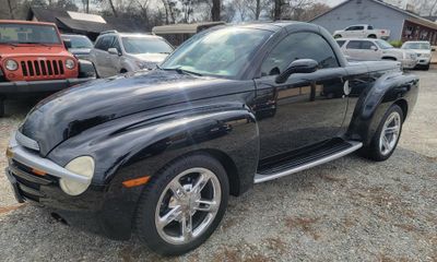 2004 Chevrolet SSR LS