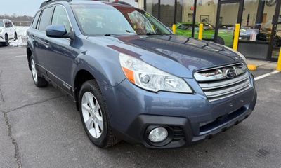 2013 Subaru Outback Premium CWP