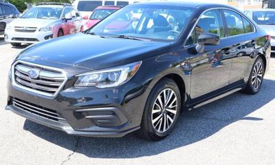 2019 Subaru Legacy Premium ES