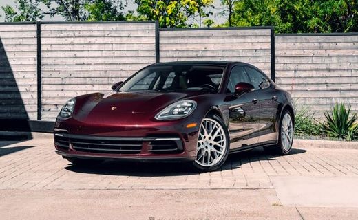 2019 Porsche Panamera