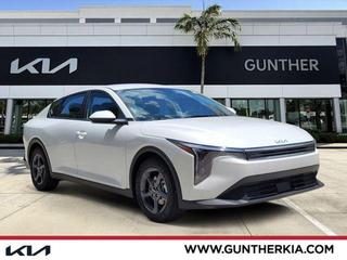 2026 Kia K4