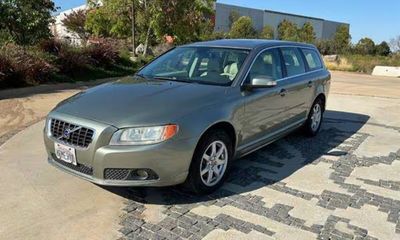 2008 Volvo V70 32
