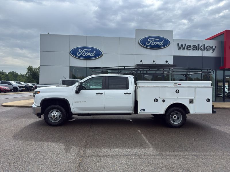 2023 Chevrolet Silverado Hd — a typically priced live listing
