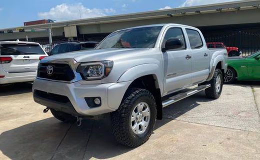 2013 Toyota Tacoma Delux