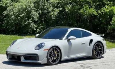 2022 Porsche 911 Turbo S