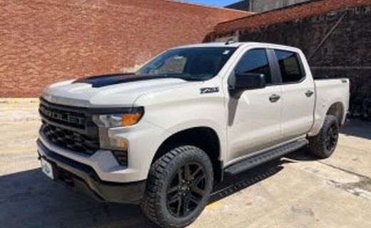 2026 Chevrolet Silverado Custom