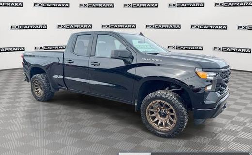 2024 Chevrolet Silverado Custom