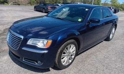 2016 Chrysler 300 Limited