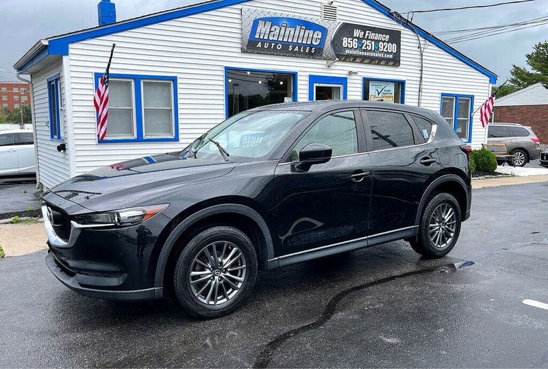 2017 Mazda CX-5 — a typically priced live listing