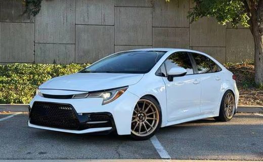 2020 Toyota Corolla LE