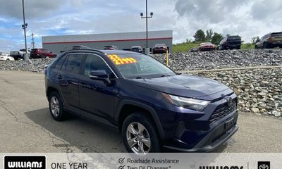 2022 Toyota RAV4 XLE