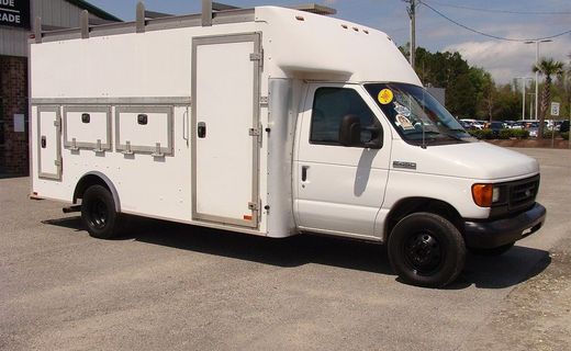 2007 Ford E-450