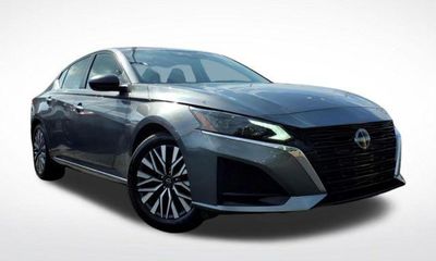 2024 Nissan Altima SV