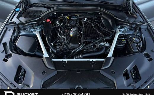 2018 BMW 540I