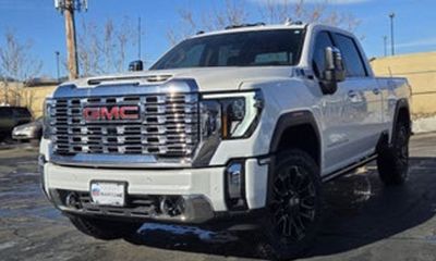 2026 GMC Sierra HD AT4