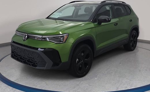 2026 Volkswagen Taos 4MOTION SE Black