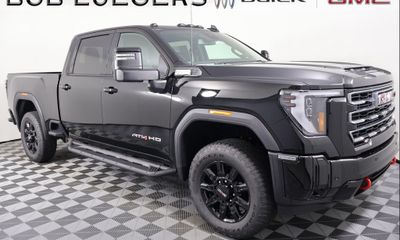 2026 GMC Sierra HD AT4