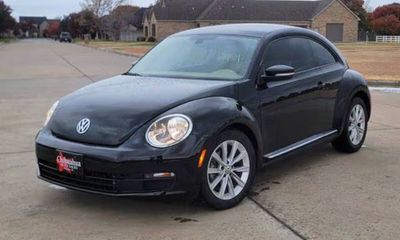 2016 Volkswagen Beetle 1 8T SE