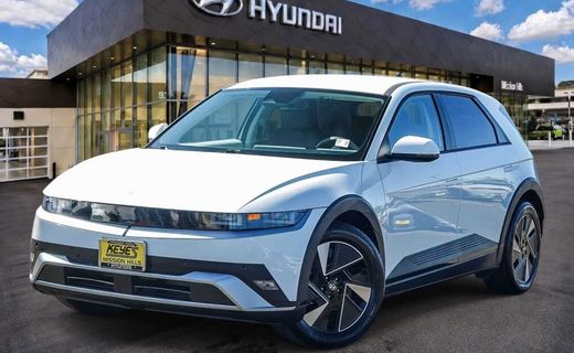 2026 Hyundai Ioniq 5 SEL