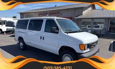 2004 Ford E-350 E 350 Super