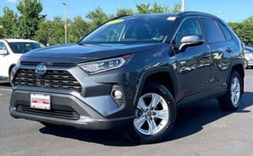 2021 Toyota RAV4 XLE