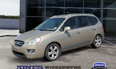 2007 Kia Rondo UN