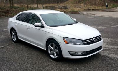 2015 Volkswagen Passat S