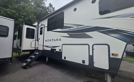 2021 Keystone 3813MS C704518