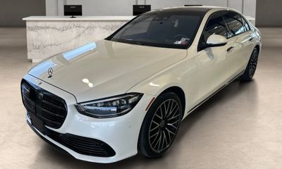 2023 Mercedes-Benz S-Class S500 4MATIC