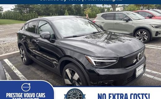 2023 Volvo C40 Ultimate Dark